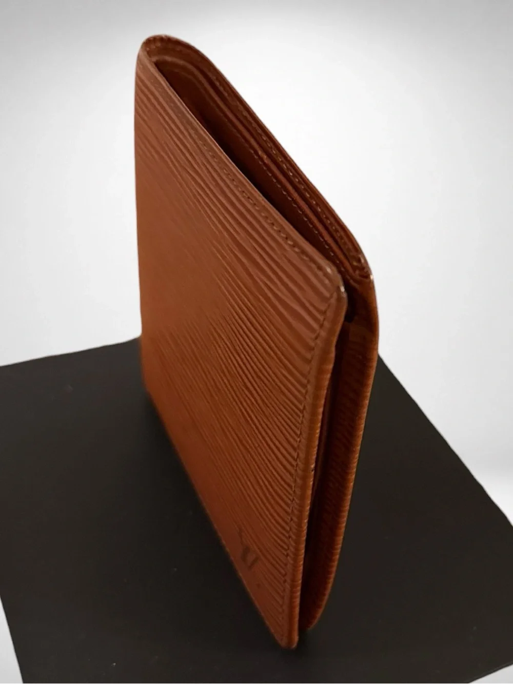 Louis Vuitton Authentic LV Mens Epi Wallet Kenyan Fawn Brown Leather Vintage